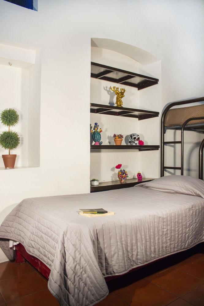 פואבלה Gente De Mas Hostel מראה חיצוני תמונה